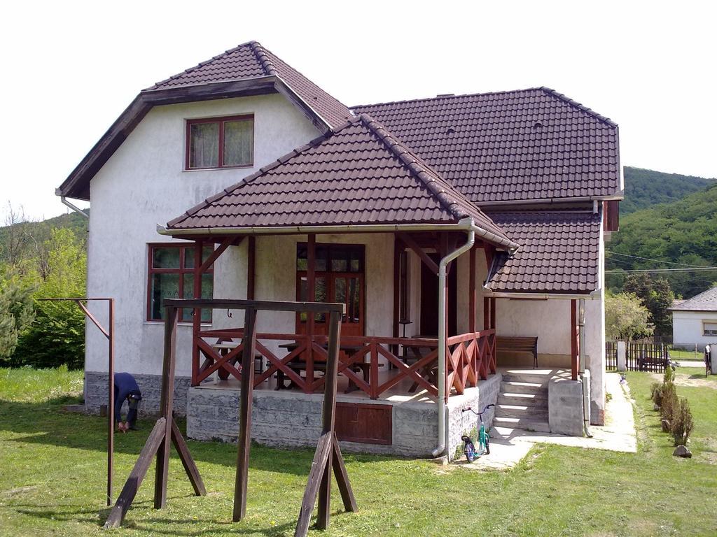 Huta Vendeghaz Kishuta Bagian luar foto